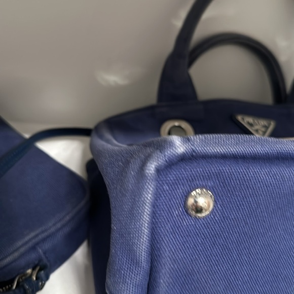 Prada handbag - Picture 8 of 10